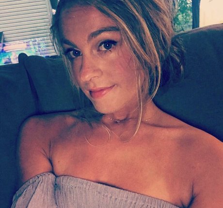 Nacktes geleaktes OnlyFans-Foto von Kenzie Colvard