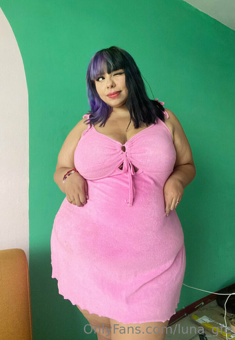 Nacktes geleaktes OnlyFans-Foto von Lunagfe