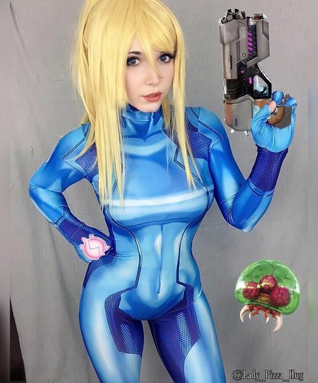 Ladypizzahug