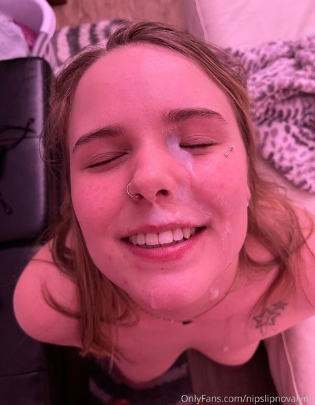 Nacktes geleaktes OnlyFans-Foto von Nipslipnovalynn