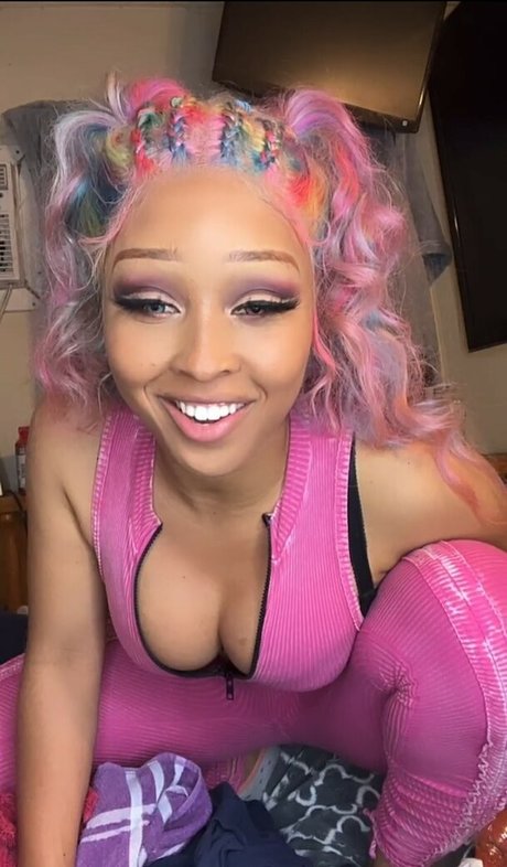Nacktes geleaktes OnlyFans-Foto von Dominique Danielle