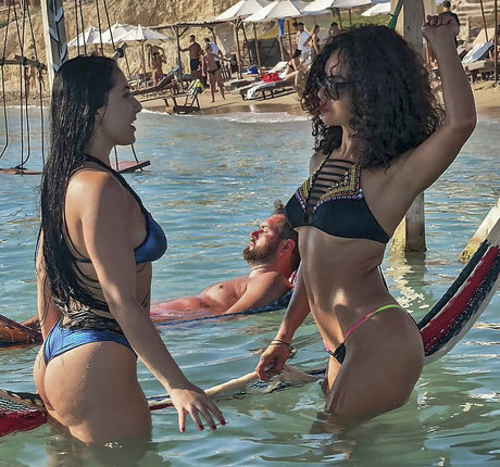 Nacktes geleaktes OnlyFans-Foto von Belgin Kadoglu
