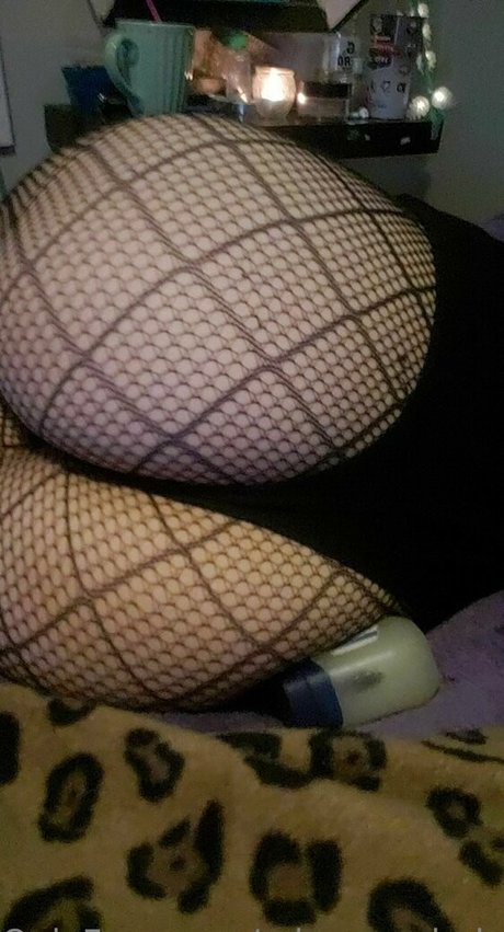 Nacktes geleaktes OnlyFans-Foto von Littlemisszee