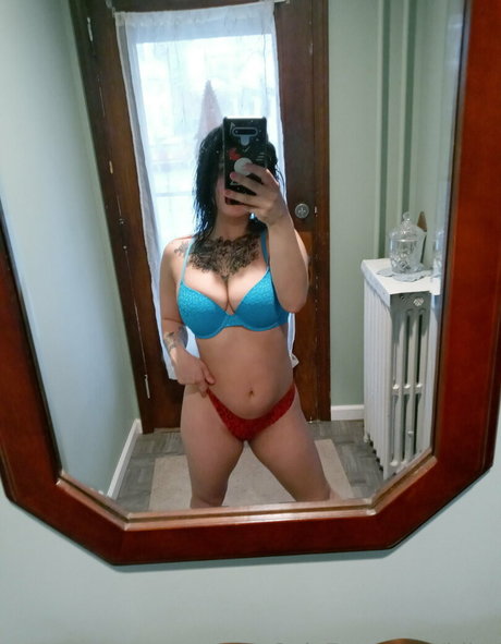 Cagegirl15