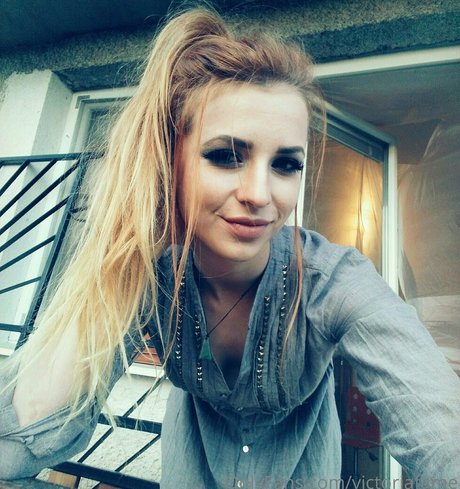 Nacktes geleaktes OnlyFans-Foto von Victoriafame