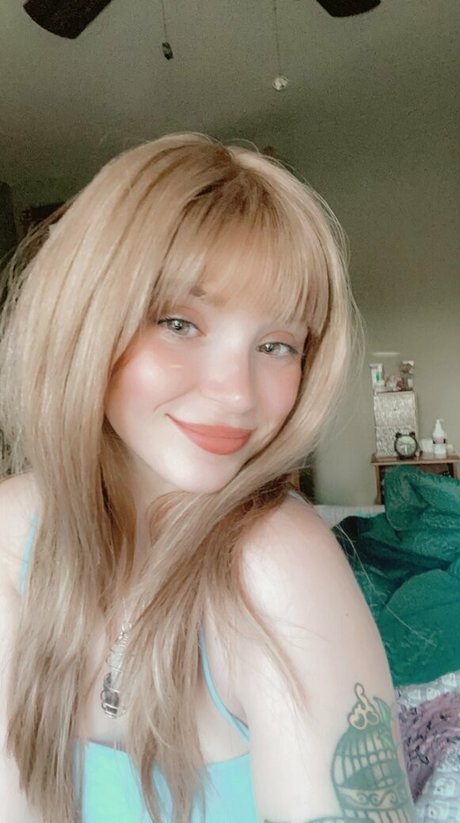 Nacktes geleaktes OnlyFans-Foto von Irresistibleivy