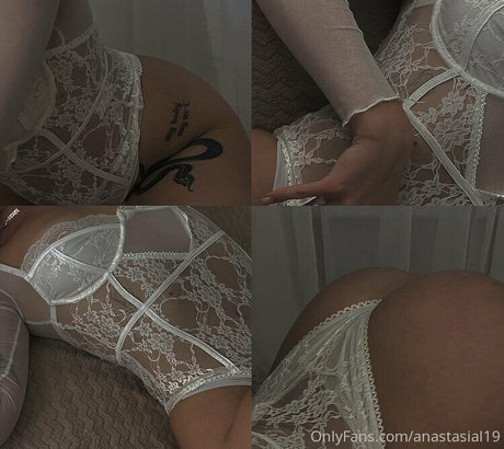 Nacktes geleaktes OnlyFans-Foto von Twerkingpeach