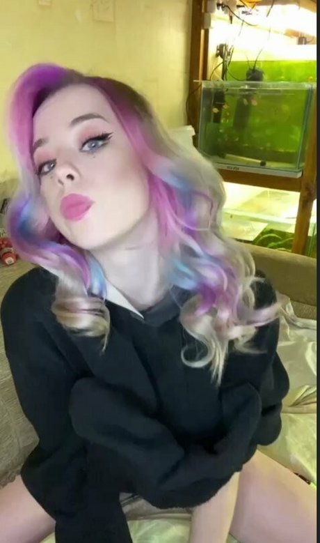 Nacktes geleaktes OnlyFans-Foto von Hotblonda