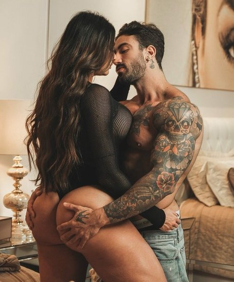 Nacktes geleaktes OnlyFans-Foto von Juliana Salimeni