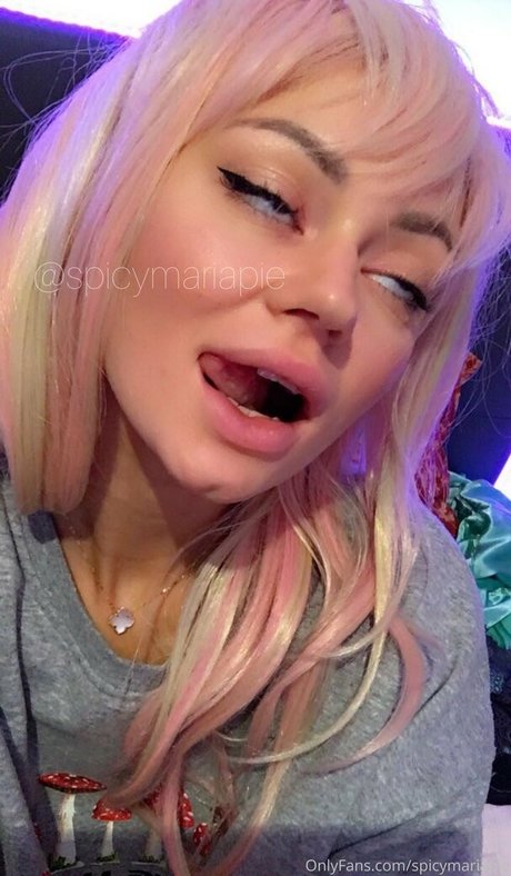 Nacktes geleaktes OnlyFans-Foto von Spicymariapie