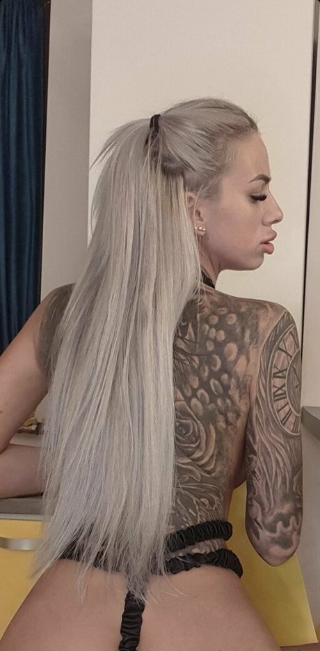 Roxanaa23