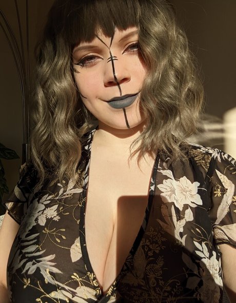 Nacktes geleaktes OnlyFans-Foto von Naomiwastaken