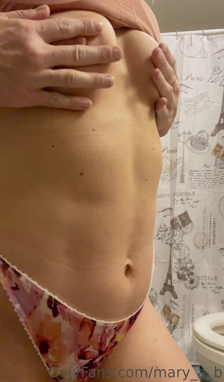 Nacktes geleaktes OnlyFans-Foto von Mary Abx