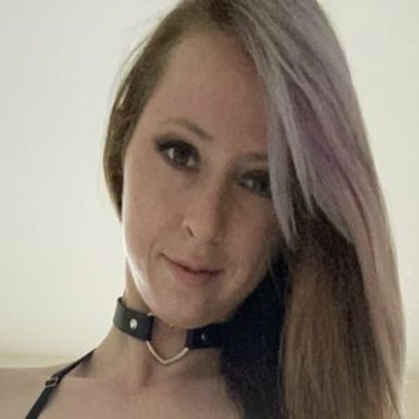 Nacktes geleaktes OnlyFans-Foto von Misskissx