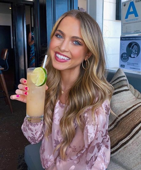 Anne Winters