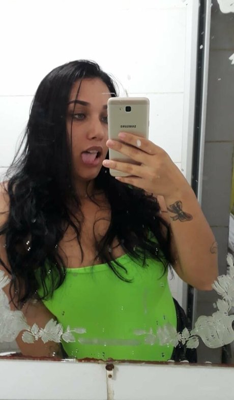 Nacktes geleaktes OnlyFans-Foto von Anathalia Cristina