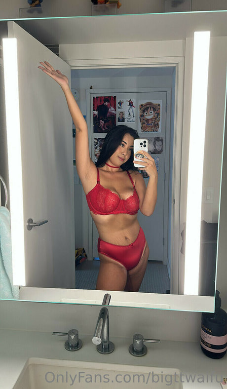 Nacktes geleaktes OnlyFans-Foto von Mayuko Kimura