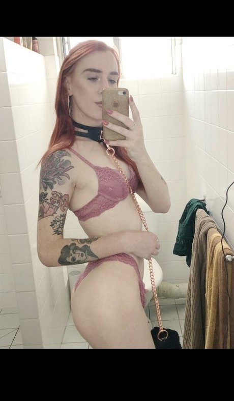 Nacktes geleaktes OnlyFans-Foto von Misslaurii