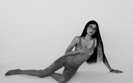 Nacktes geleaktes OnlyFans-Foto von Jenelle Mathew