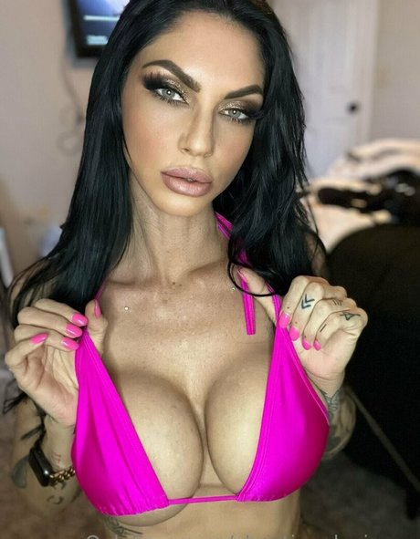 Nacktes geleaktes OnlyFans-Foto von Christinealexisxxx