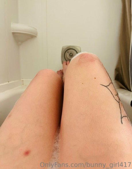 Nacktes geleaktes OnlyFans-Foto von Bunnygirl417