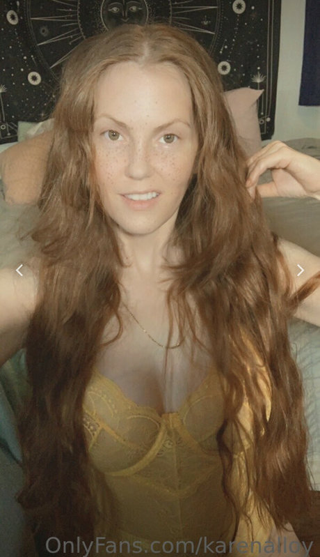 Nacktes geleaktes OnlyFans-Foto von Karen Alloy