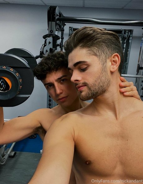 Nacktes geleaktes OnlyFans-Foto von Nickandant