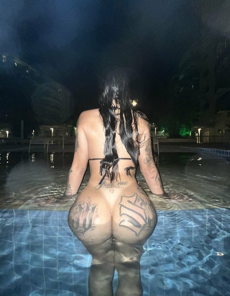 Nacktes geleaktes OnlyFans-Foto von Luana Prado