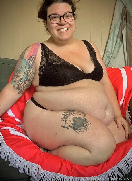 Nacktes geleaktes OnlyFans-Foto von Helastonedbbw
