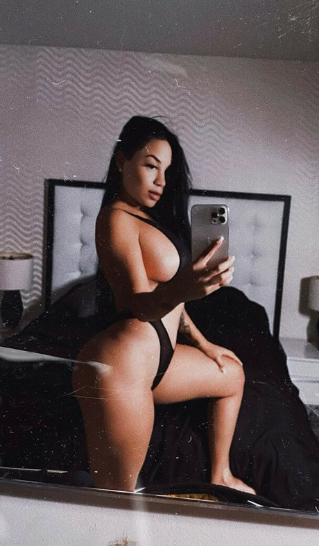 Nacktes geleaktes OnlyFans-Foto von La Damosky
