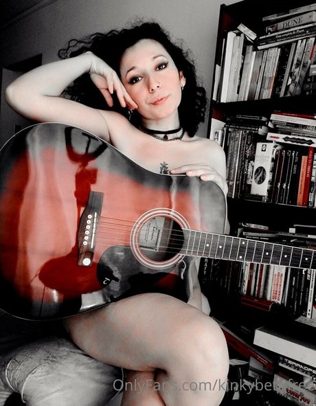 Nacktes geleaktes OnlyFans-Foto von Urgoddesspandora