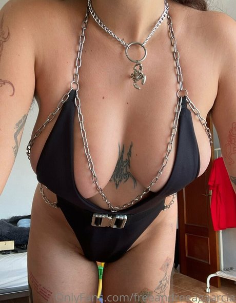 Nacktes geleaktes OnlyFans-Foto von Freeonlyandriu