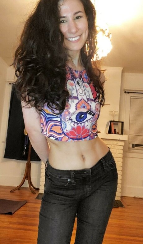 Nacktes geleaktes OnlyFans-Foto von Zehava Glazier