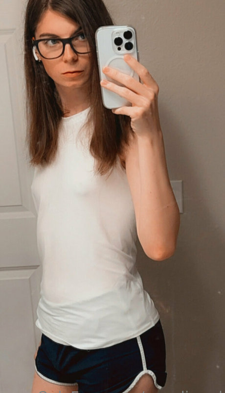 Nacktes geleaktes OnlyFans-Foto von Angelicsyd
