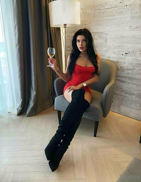 Nacktes geleaktes OnlyFans-Foto von Barbie33
