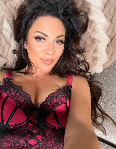 Nacktes geleaktes OnlyFans-Foto von Sweednsavery