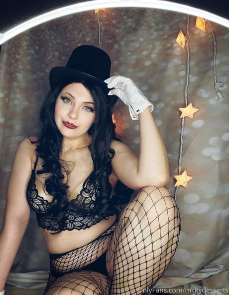 Nacktes geleaktes OnlyFans-Foto von Milkydesserts