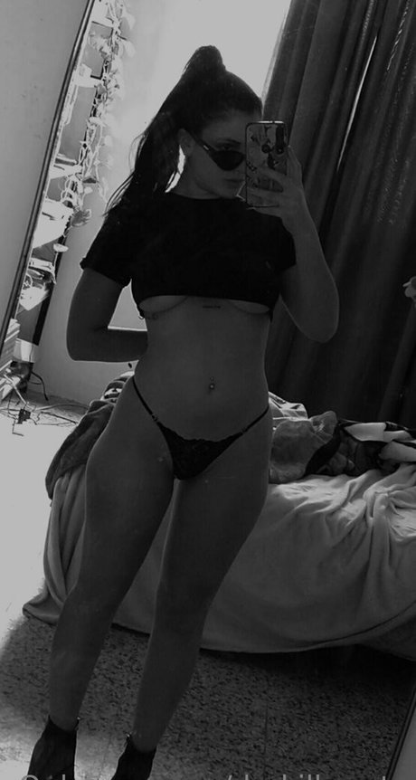 Nacktes geleaktes OnlyFans-Foto von Drakillmartu