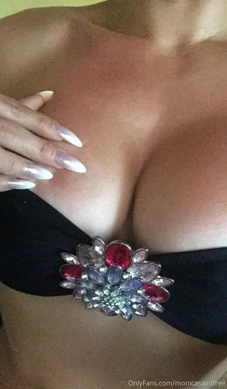 Monicasaintxxx