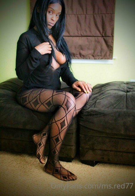 Nacktes geleaktes OnlyFans-Foto von Msred77