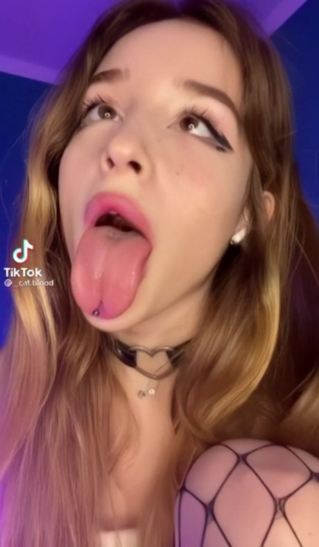 Nacktes geleaktes OnlyFans-Foto von Ivano4ka
