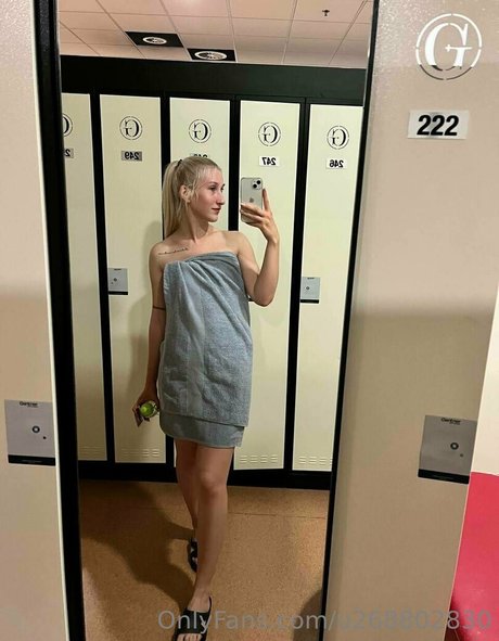 Nacktes geleaktes OnlyFans-Foto von Blazingdakota
