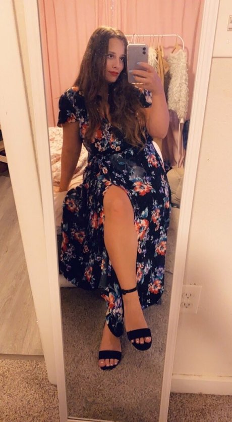 Nacktes geleaktes OnlyFans-Foto von Luckywithlola