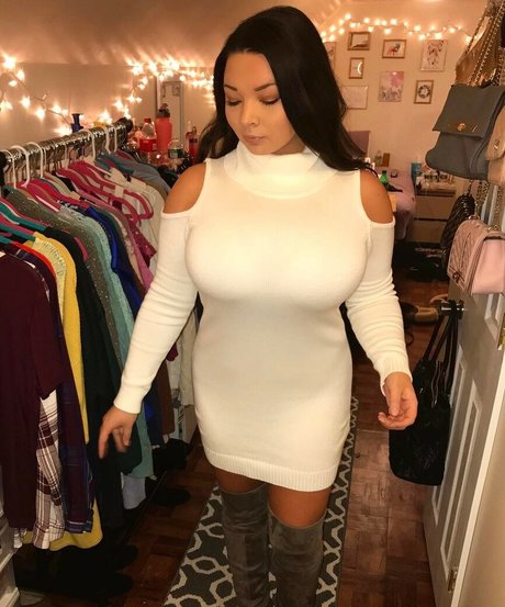 Jenn M