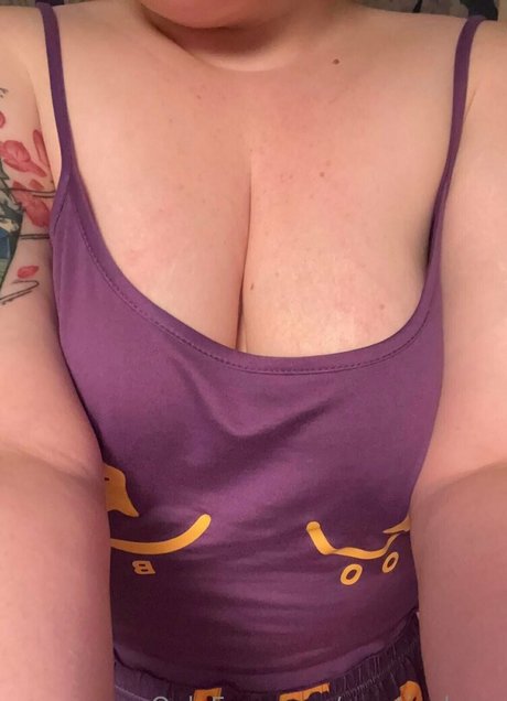 Nacktes geleaktes OnlyFans-Foto von Mysticalmo