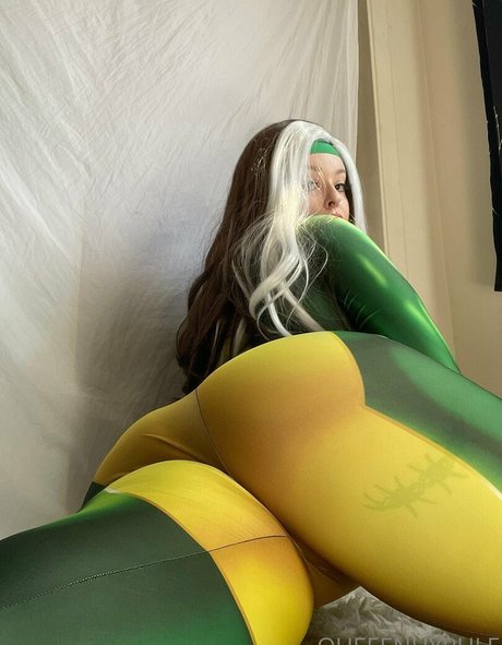 Nacktes geleaktes OnlyFans-Foto von Queeenhyrule