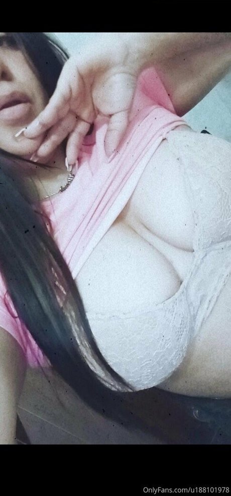 Nacktes geleaktes OnlyFans-Foto von Perseephone