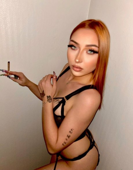 Nacktes geleaktes OnlyFans-Foto von Girlybratzfree