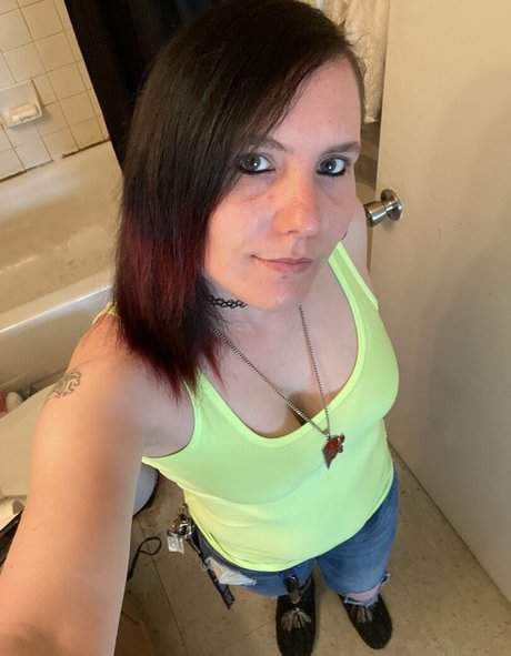 Nacktes geleaktes OnlyFans-Foto von Barrelbabe2020