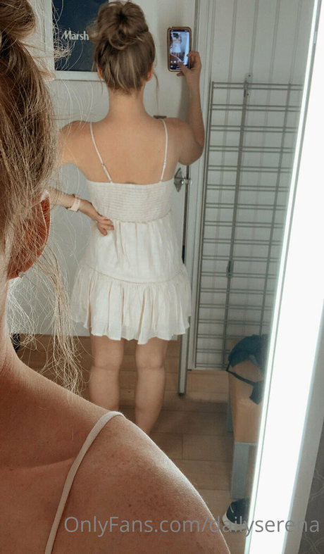 Nacktes geleaktes OnlyFans-Foto von Dailyserena